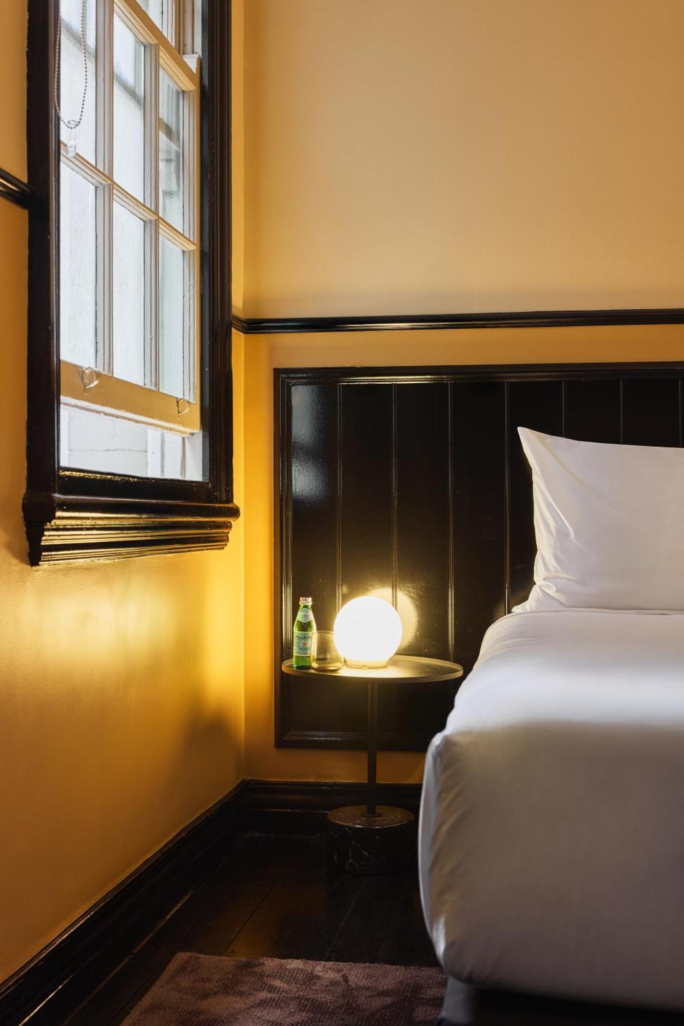 Diplomat 3* Sydney