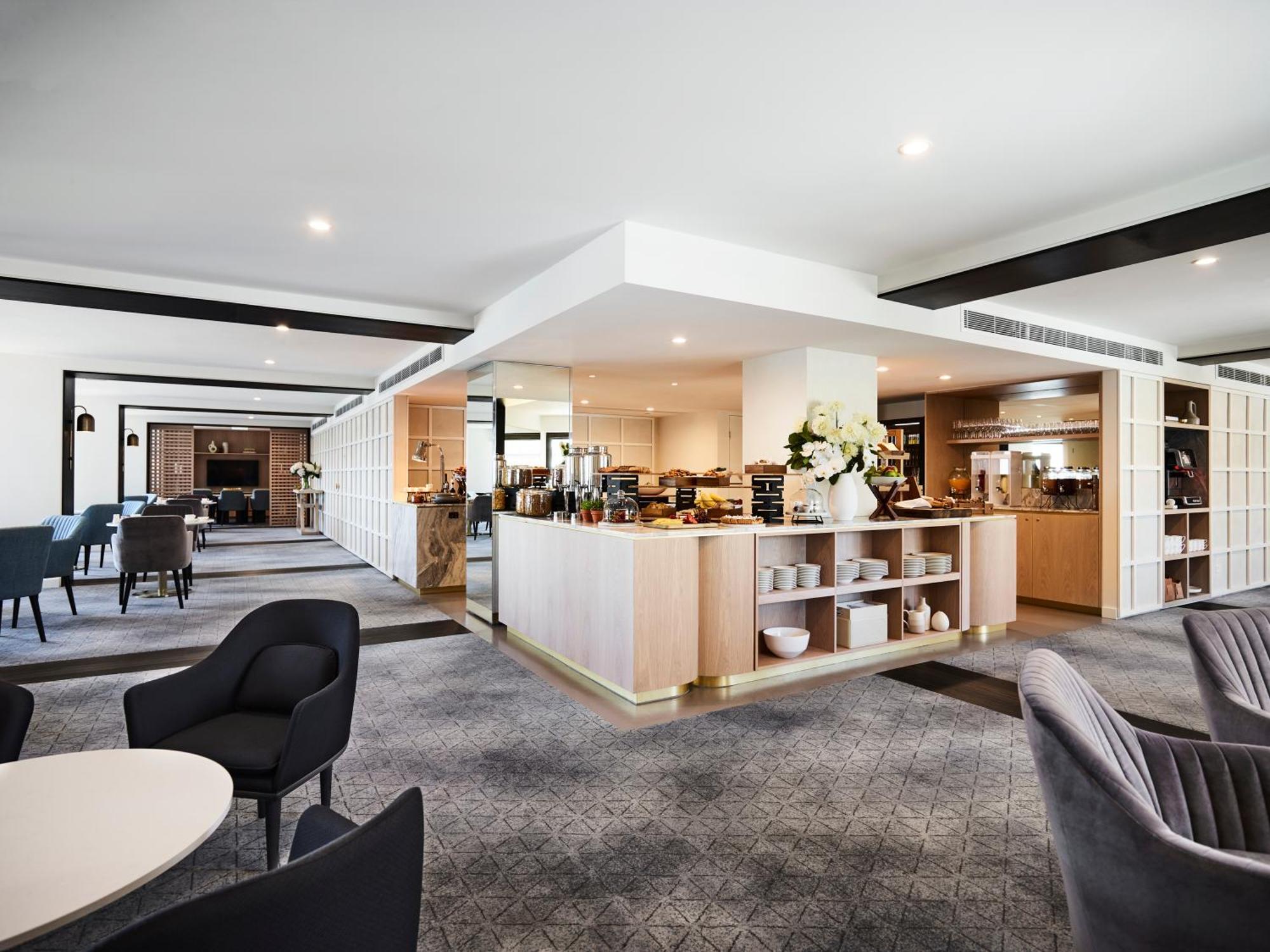 Four Seasons 5* Sydney