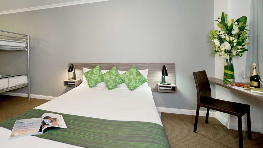 28 Hotel