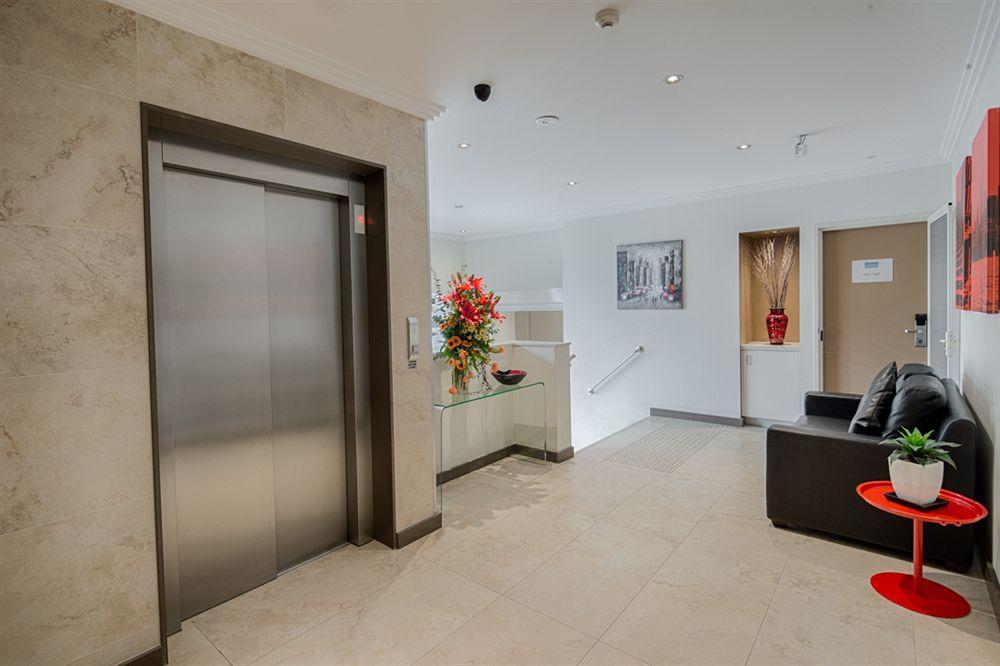 Quality Camperdown Hotel 4*