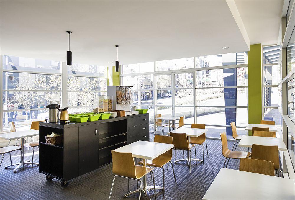 Ibis Budget East 3*