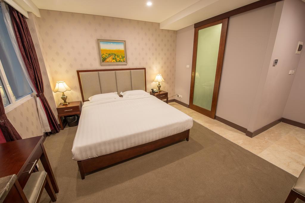 Megaboom City 4* Sydney