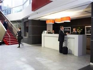 & Bondi Junction Aparthotel 4*