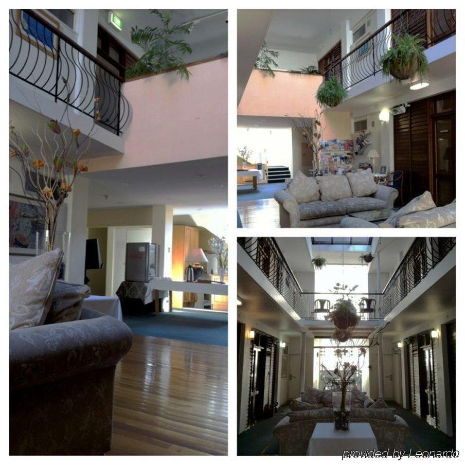 Savoy Double Bay 3*
