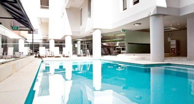 Rendezvous The Rocks 4*