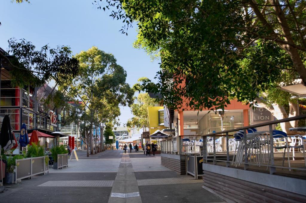 & Bondi Junction