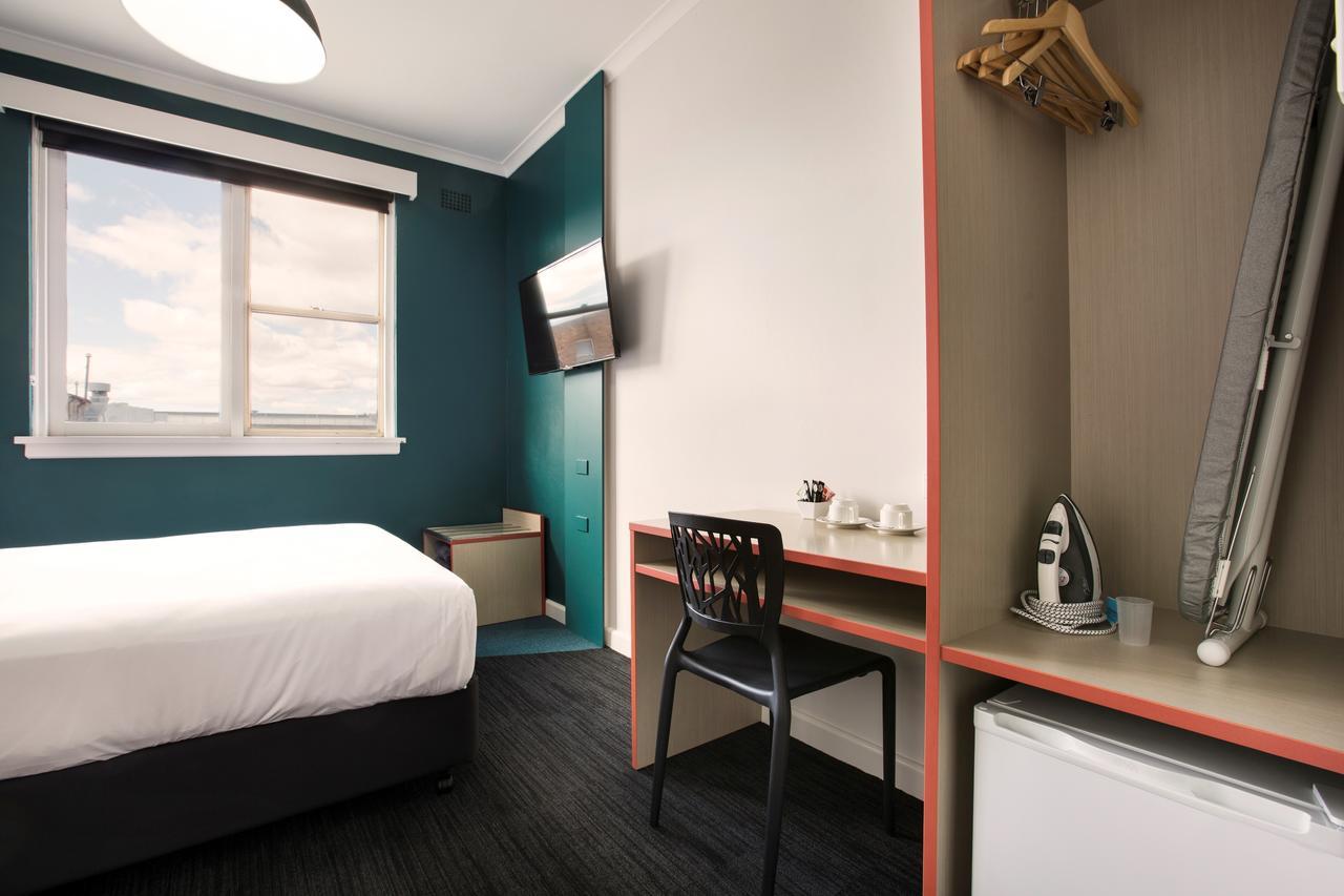Hotel Greenacre Sydney