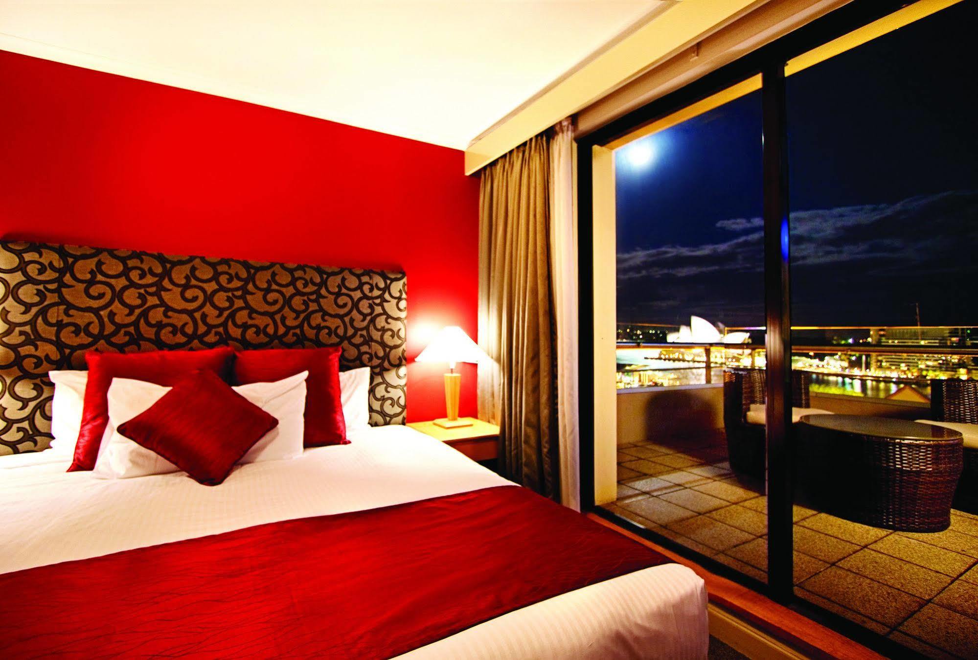 Rendezvous The Rocks Hotel