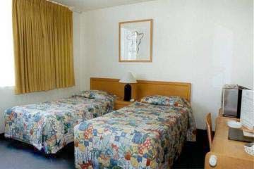 Oxford House Hotel 4*