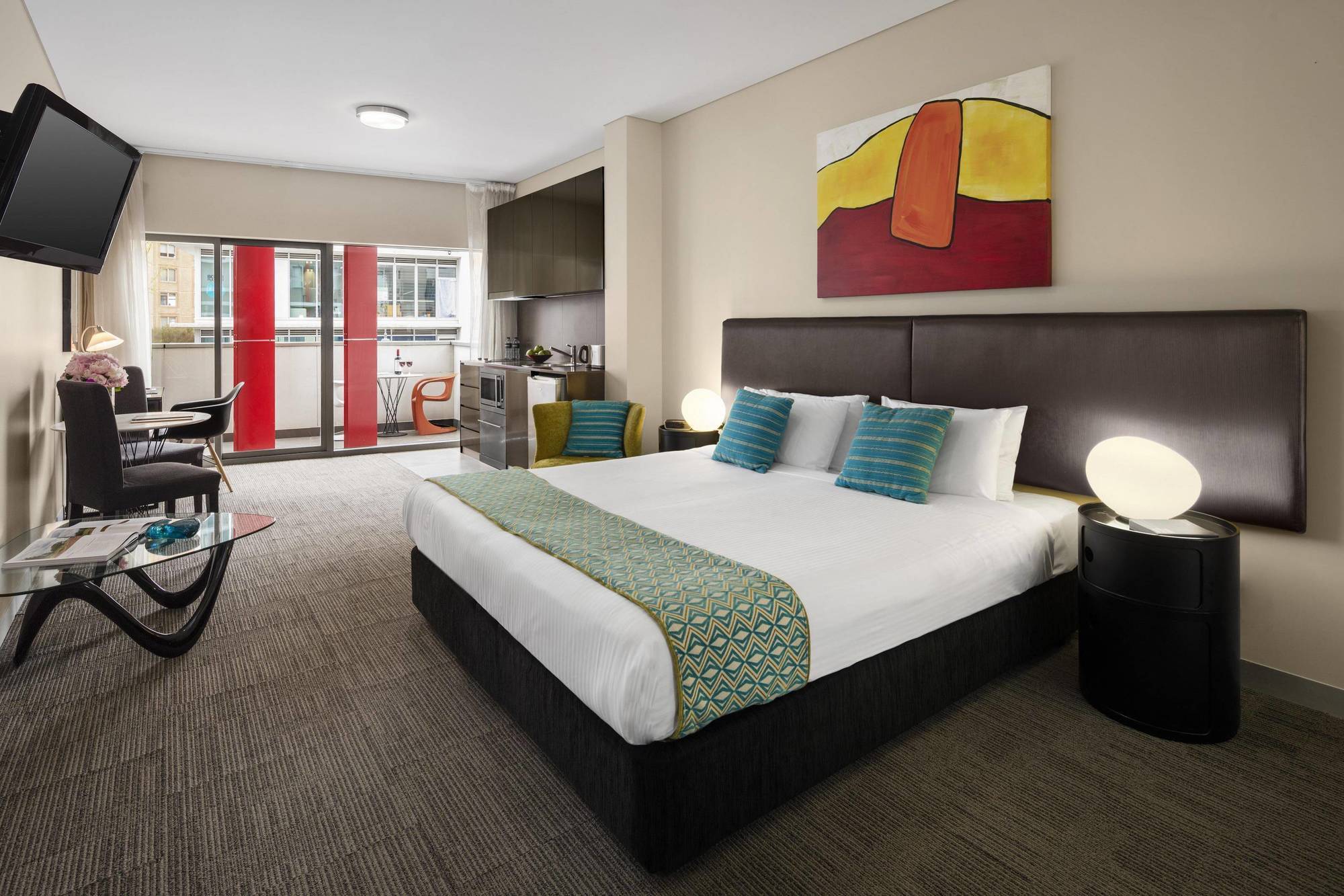 & Bondi Junction Aparthotel