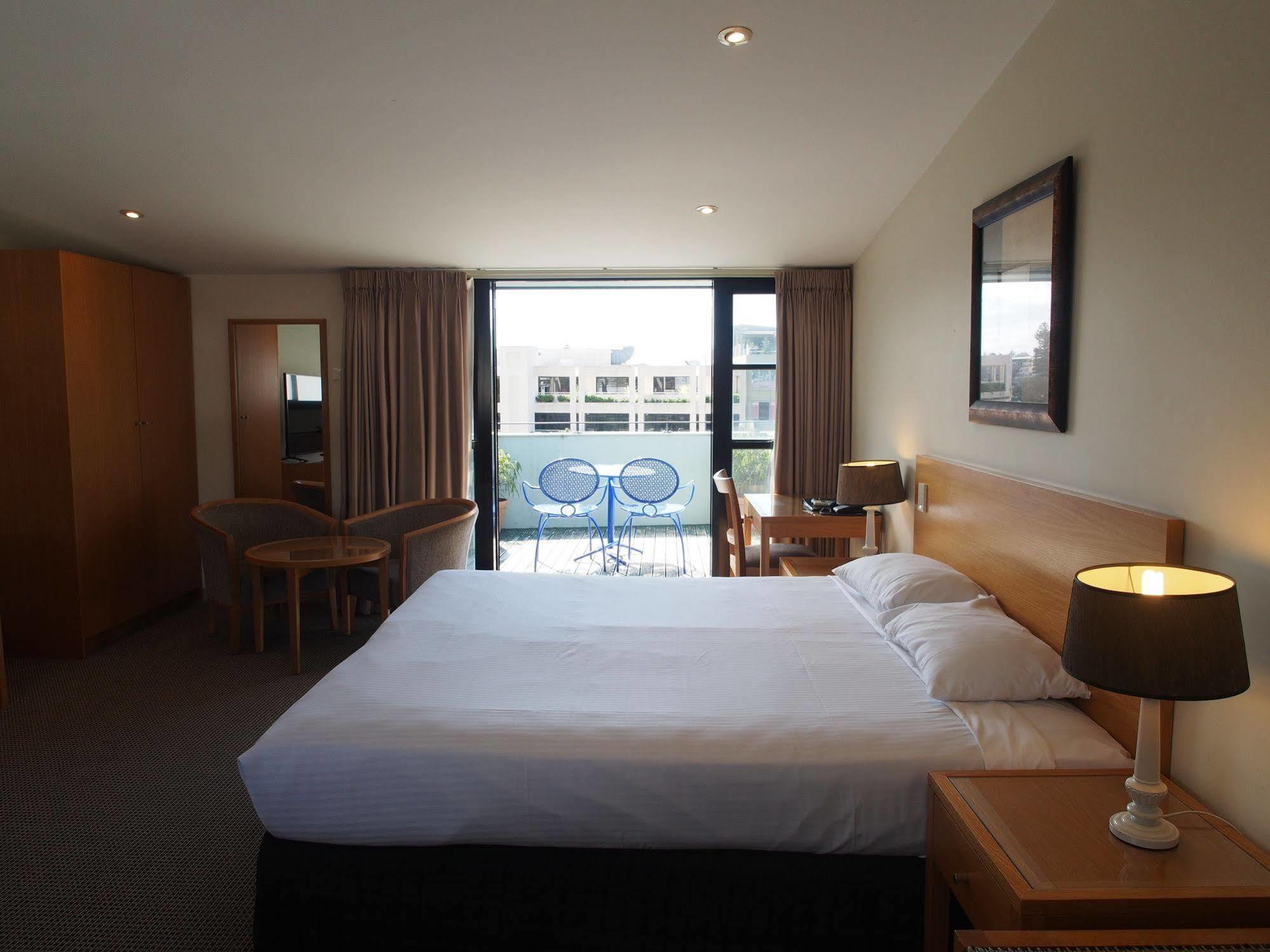Savoy Double Bay Hotel 3*