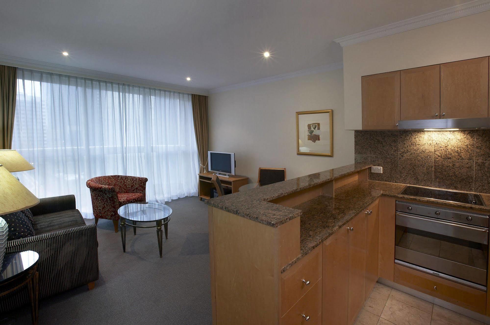 Aparthotel Mantra 2 Bond Street 4*