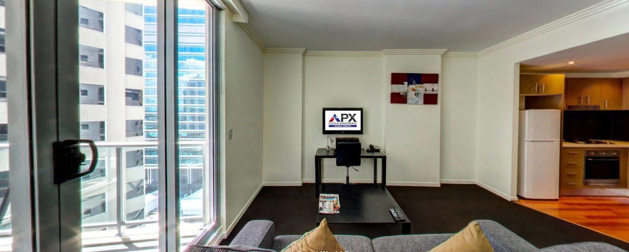 Aparthotel Apx World Square 4*