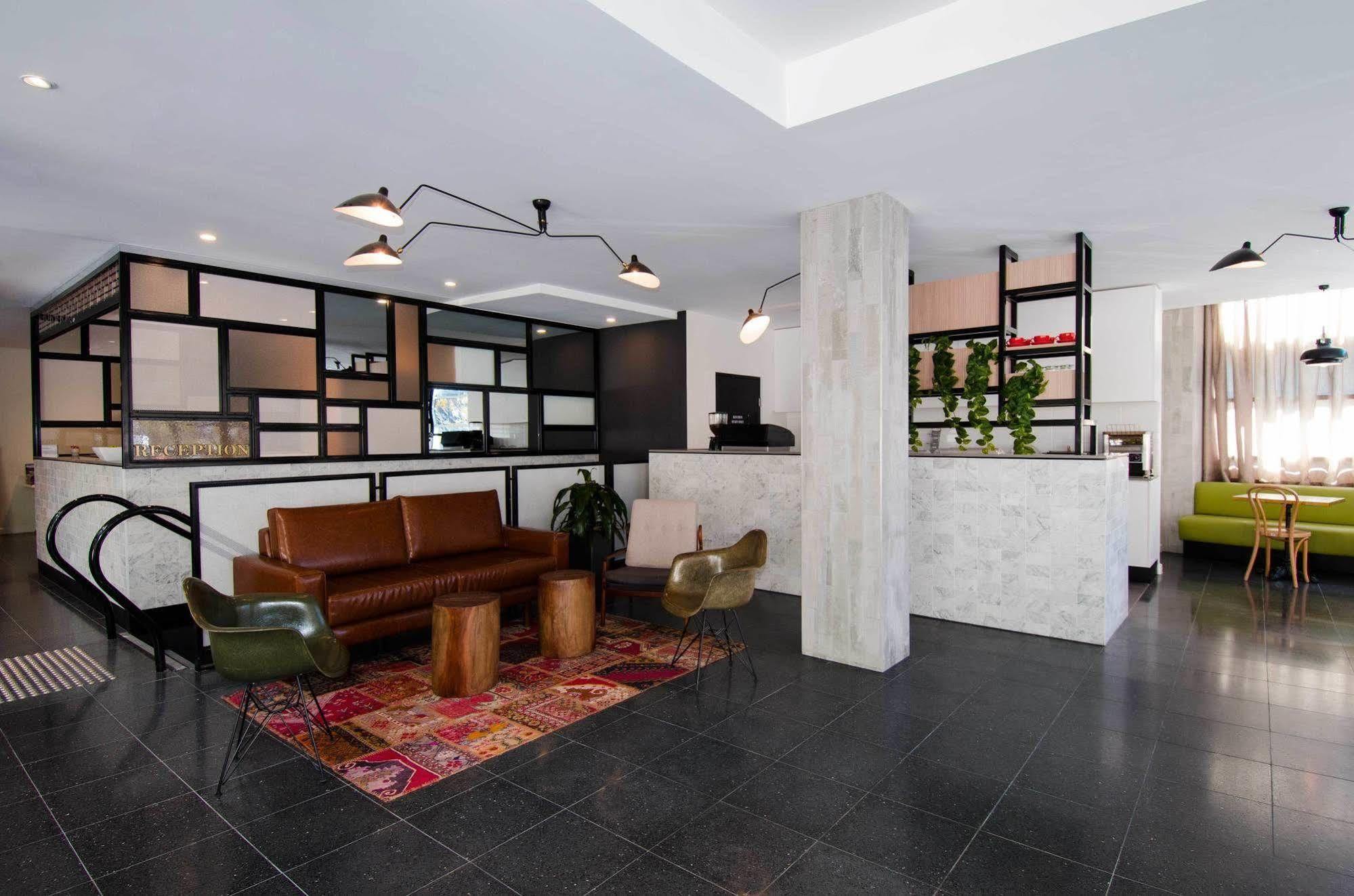 Ibis Budget East