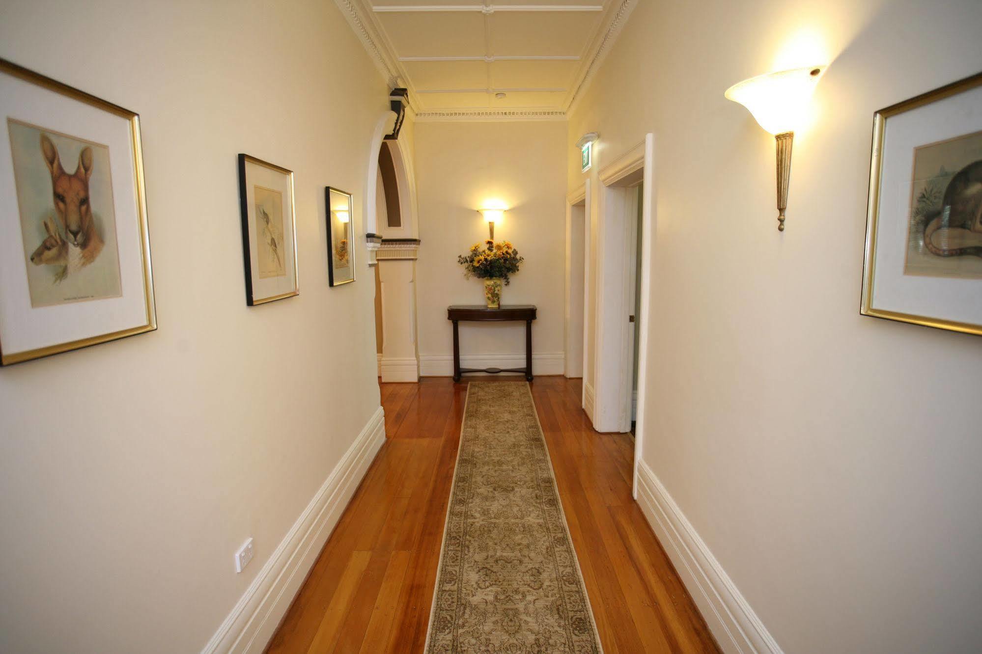 Hotel Darcy's Sydney