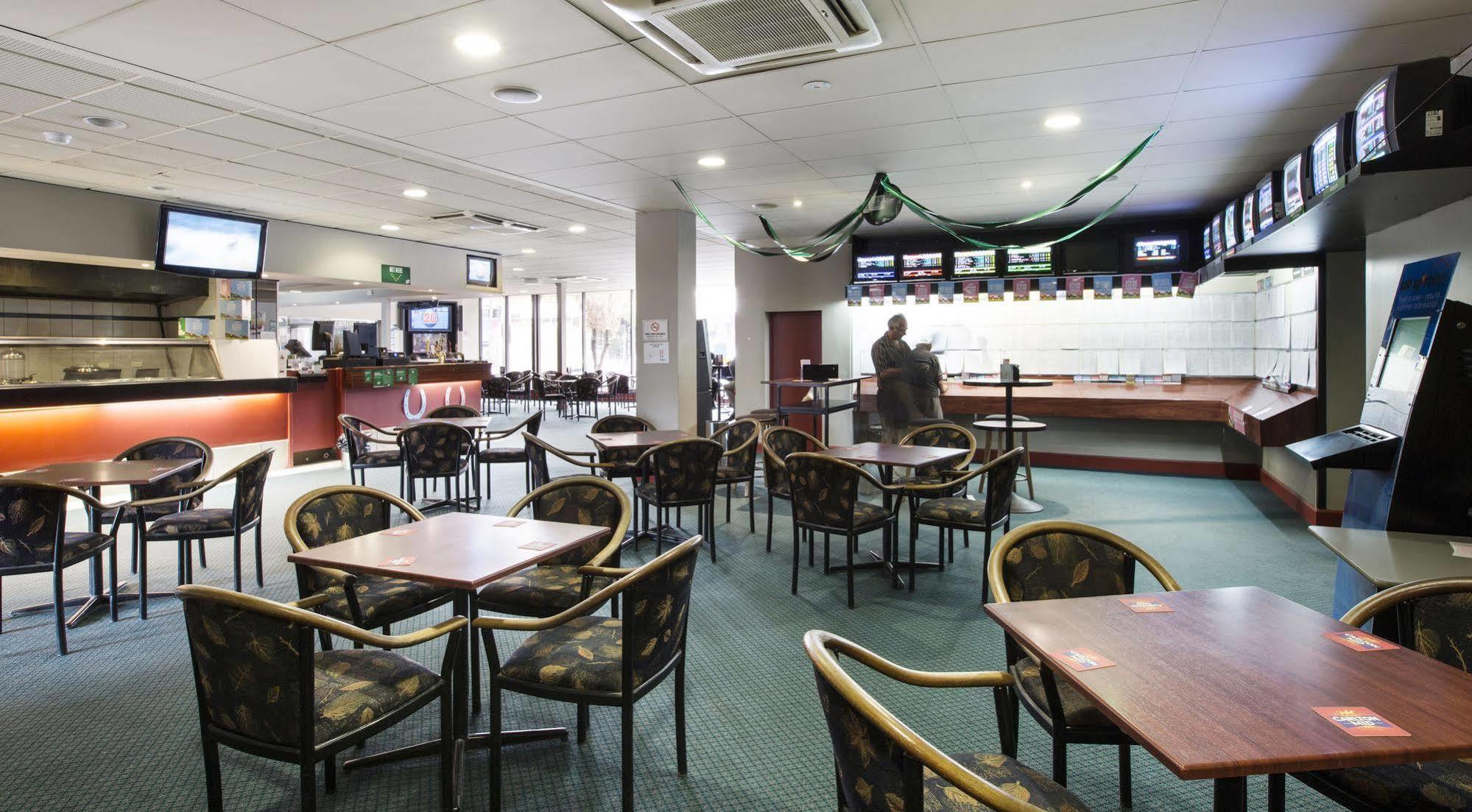 Greenacre Hotel