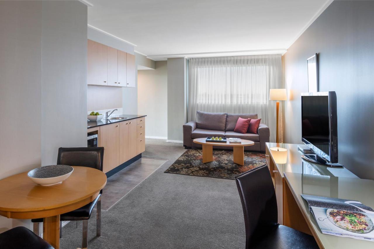 Nesuto Parramatta Aparthotel 4*