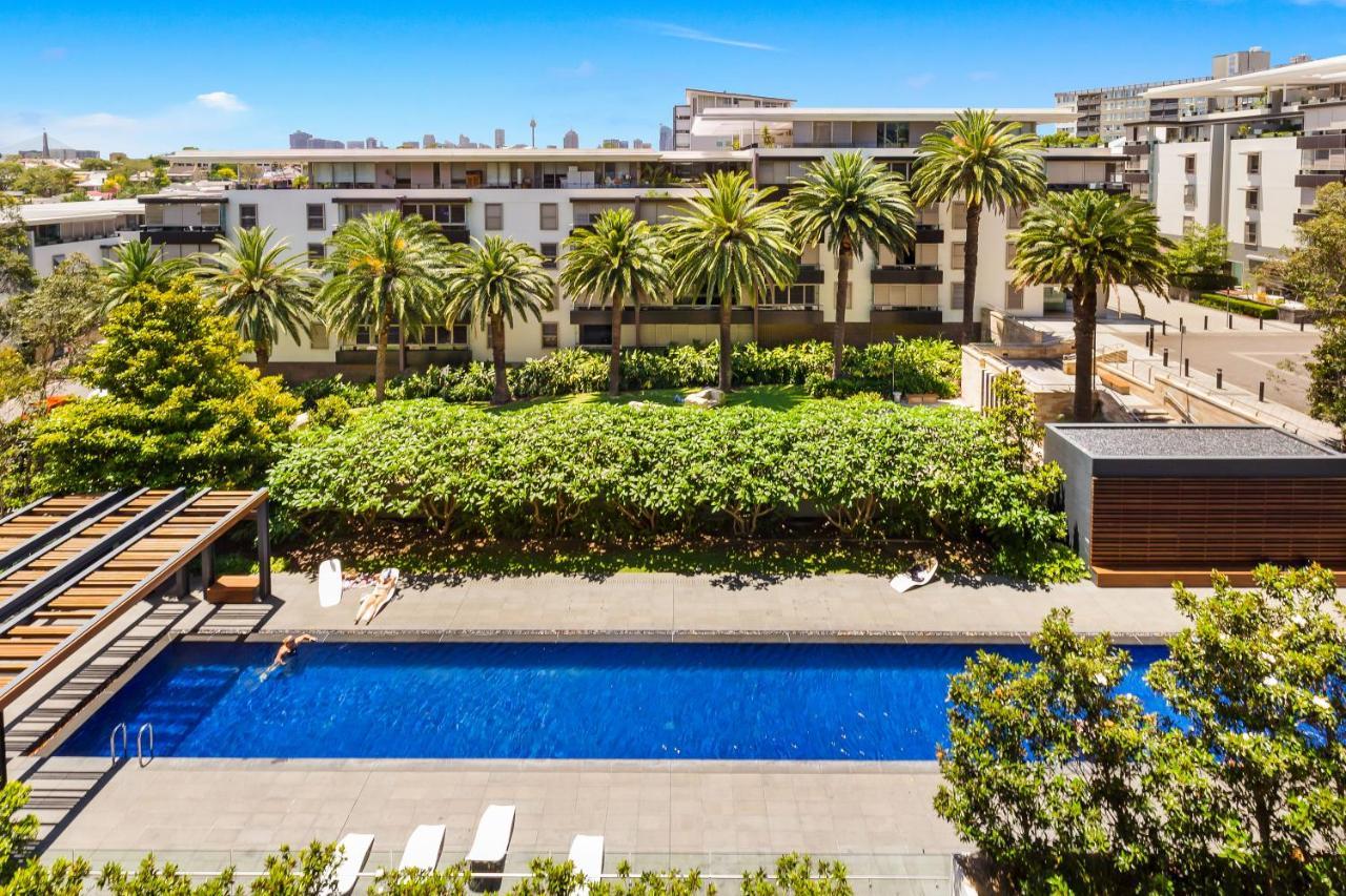 Stylish 1 Bdrm Camperdown - Car Park, Gym & Pool * Sydney