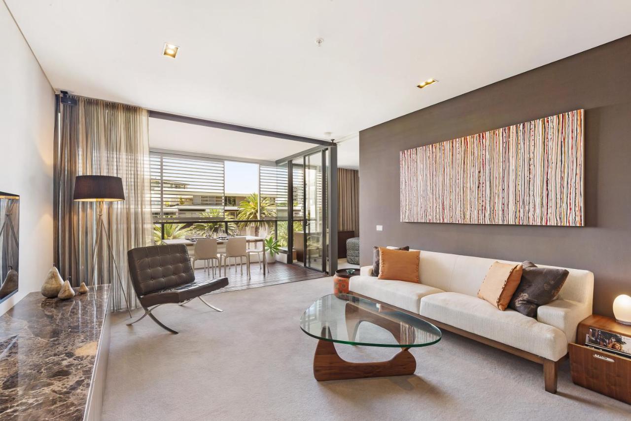 Stylish 1 Bdrm Camperdown - Car Park, Gym & Pool Sydney