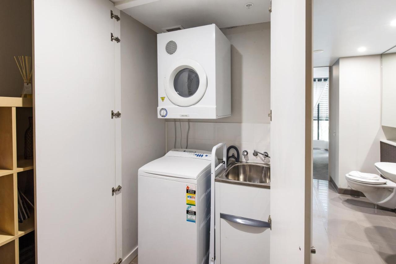 Apartment Stylish 1 Bdrm Camperdown - Car Park, Gym & Pool *