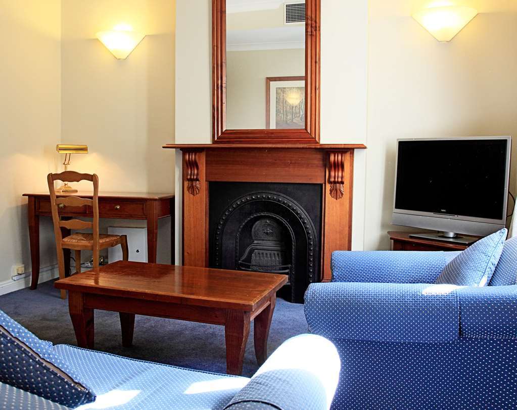 Rendezvous The Rocks Hotel 4*