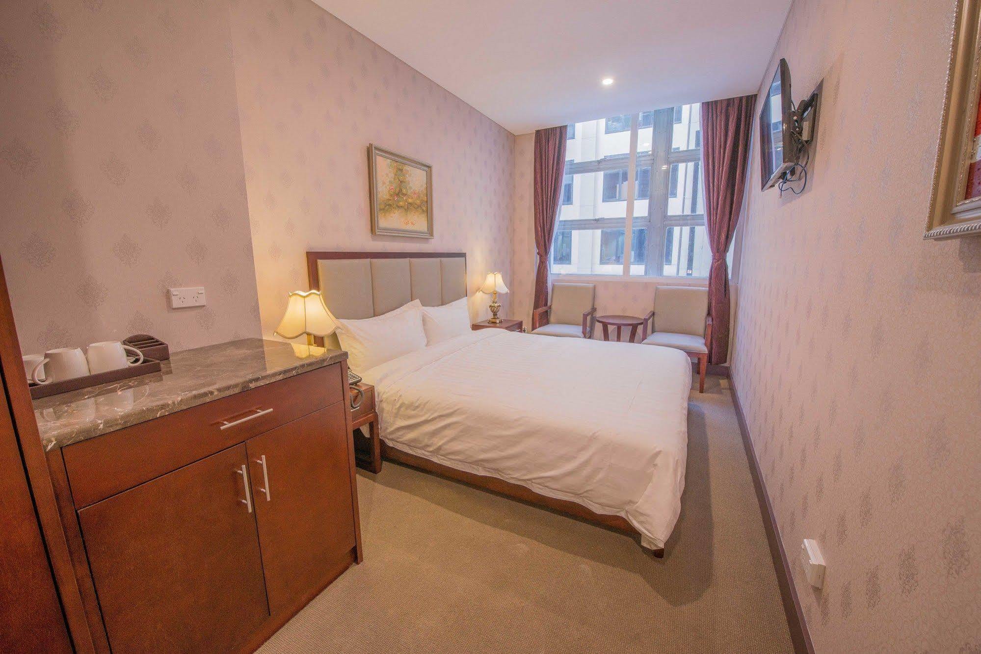 Hotel Megaboom City