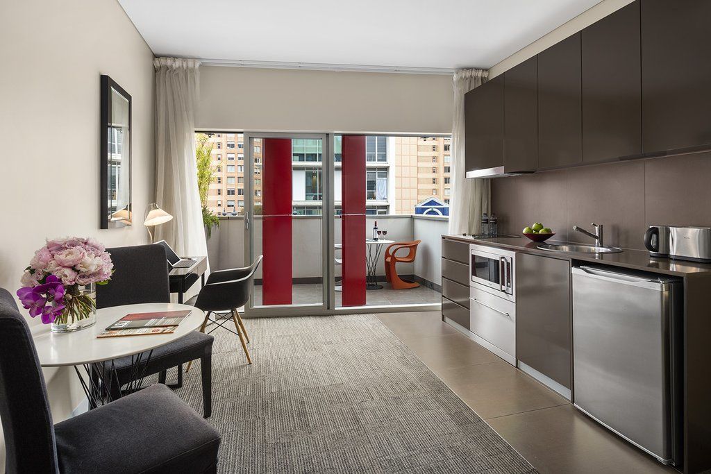 & Bondi Junction Aparthotel 4*