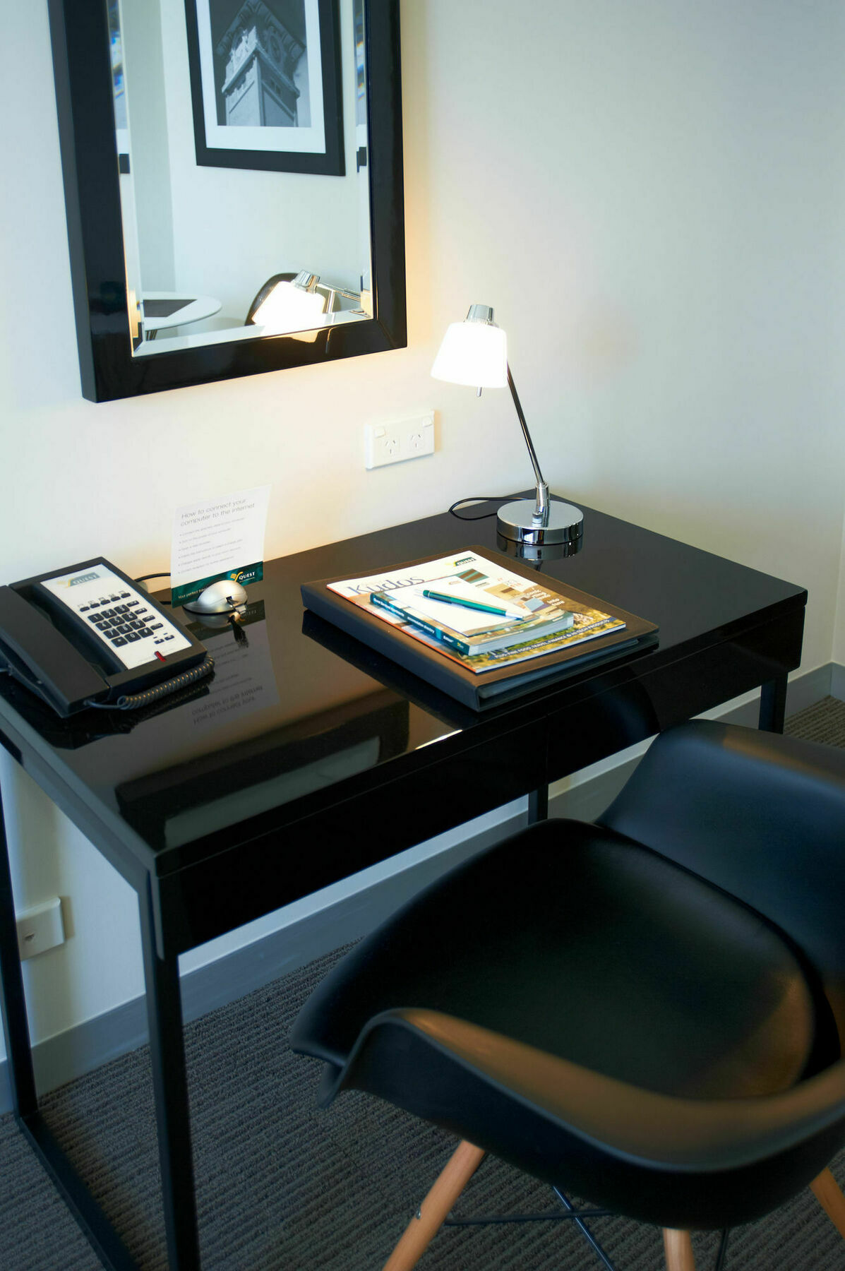 Aparthotel & Bondi Junction 4*