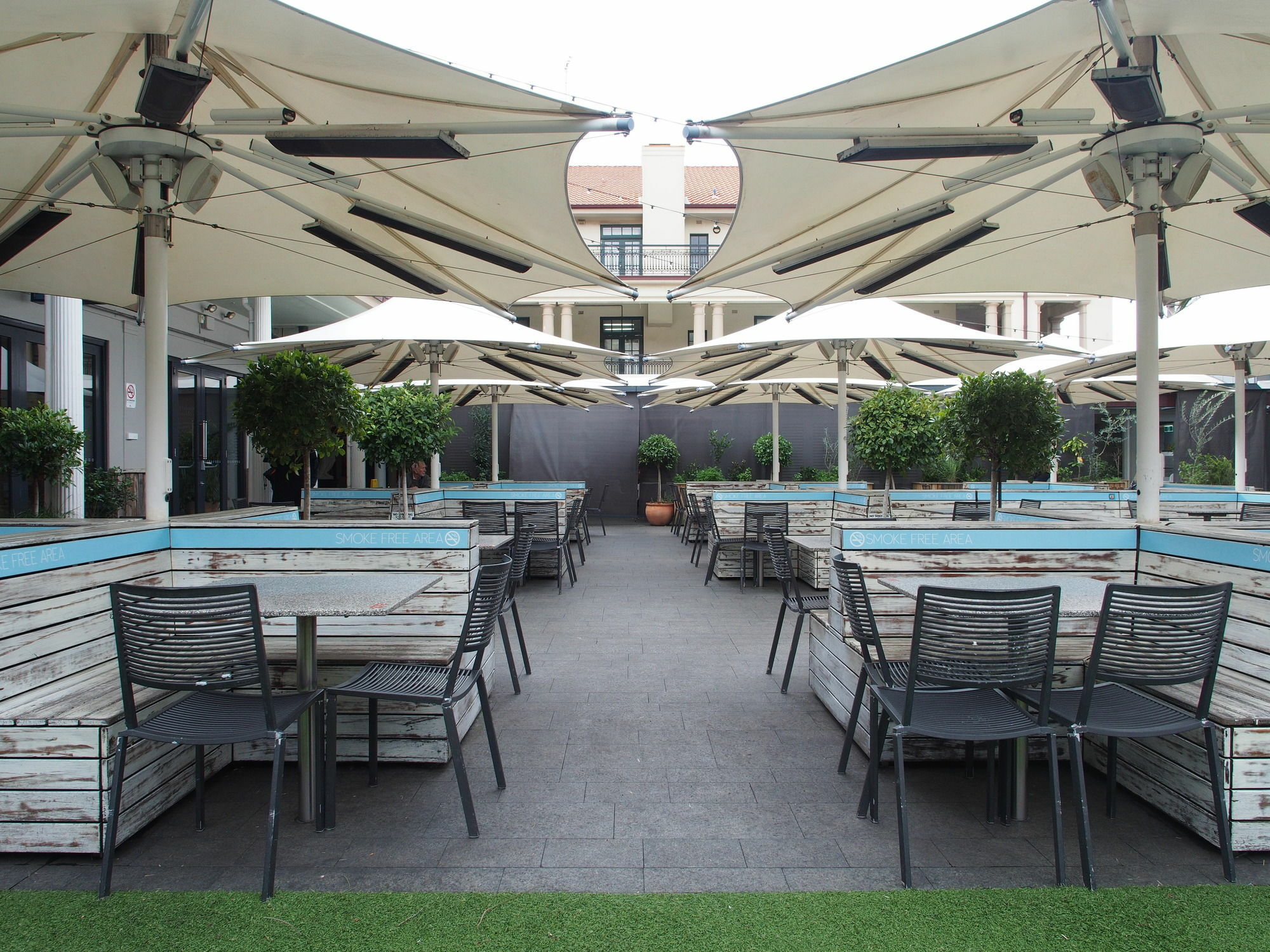 Coogee Bay Hotel