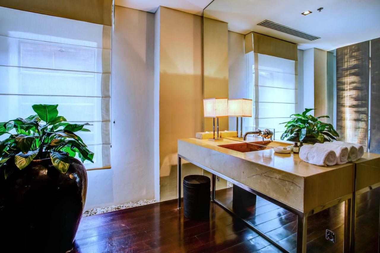 Establishment Hotel Sydney