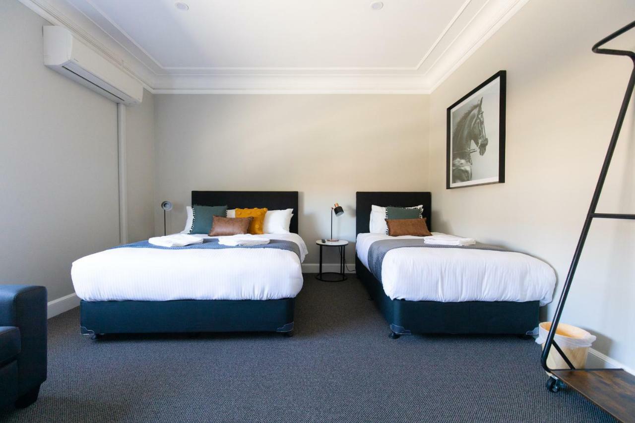 Hotel Horse And Jockey Homebush 4*