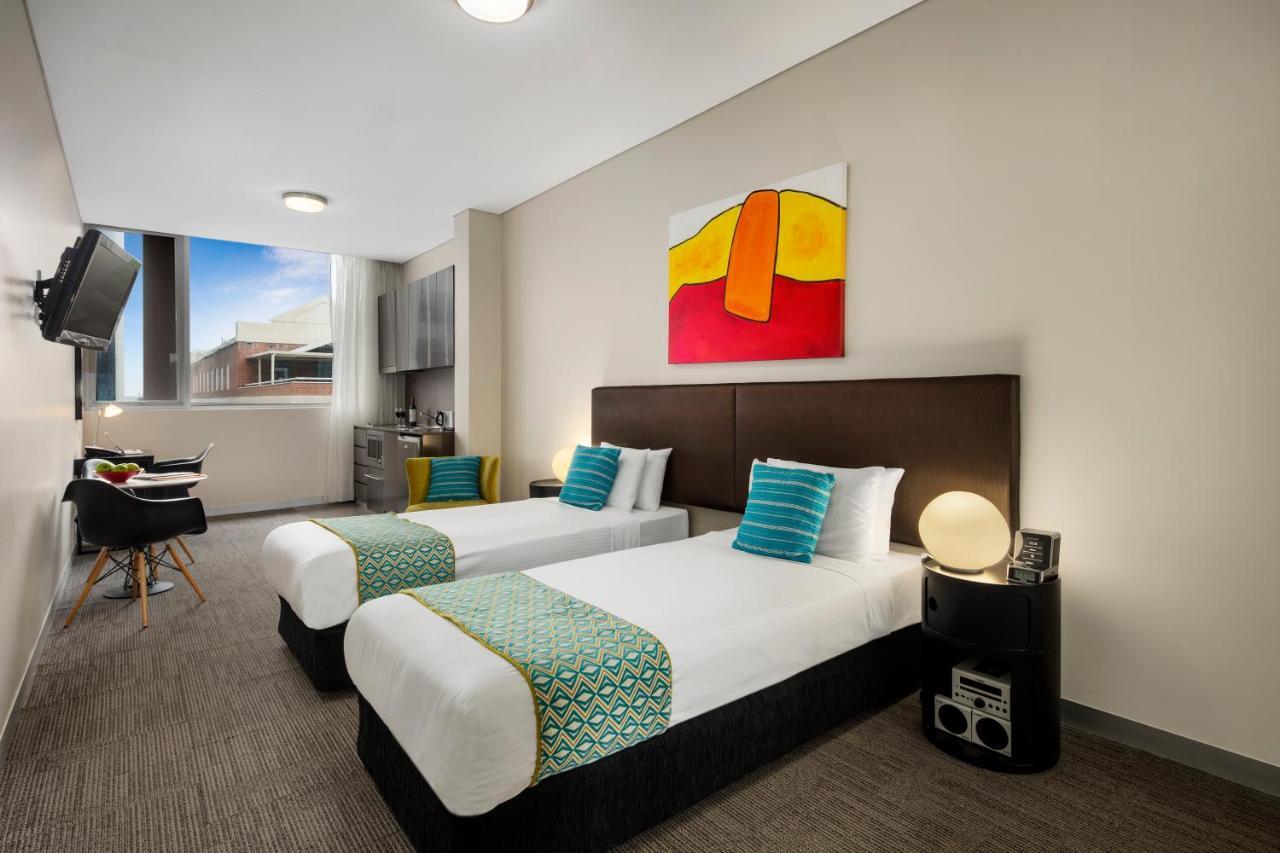 & Bondi Junction 4* Sydney