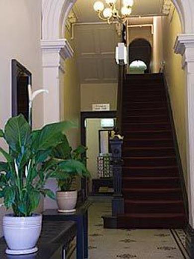 Challis Potts Point