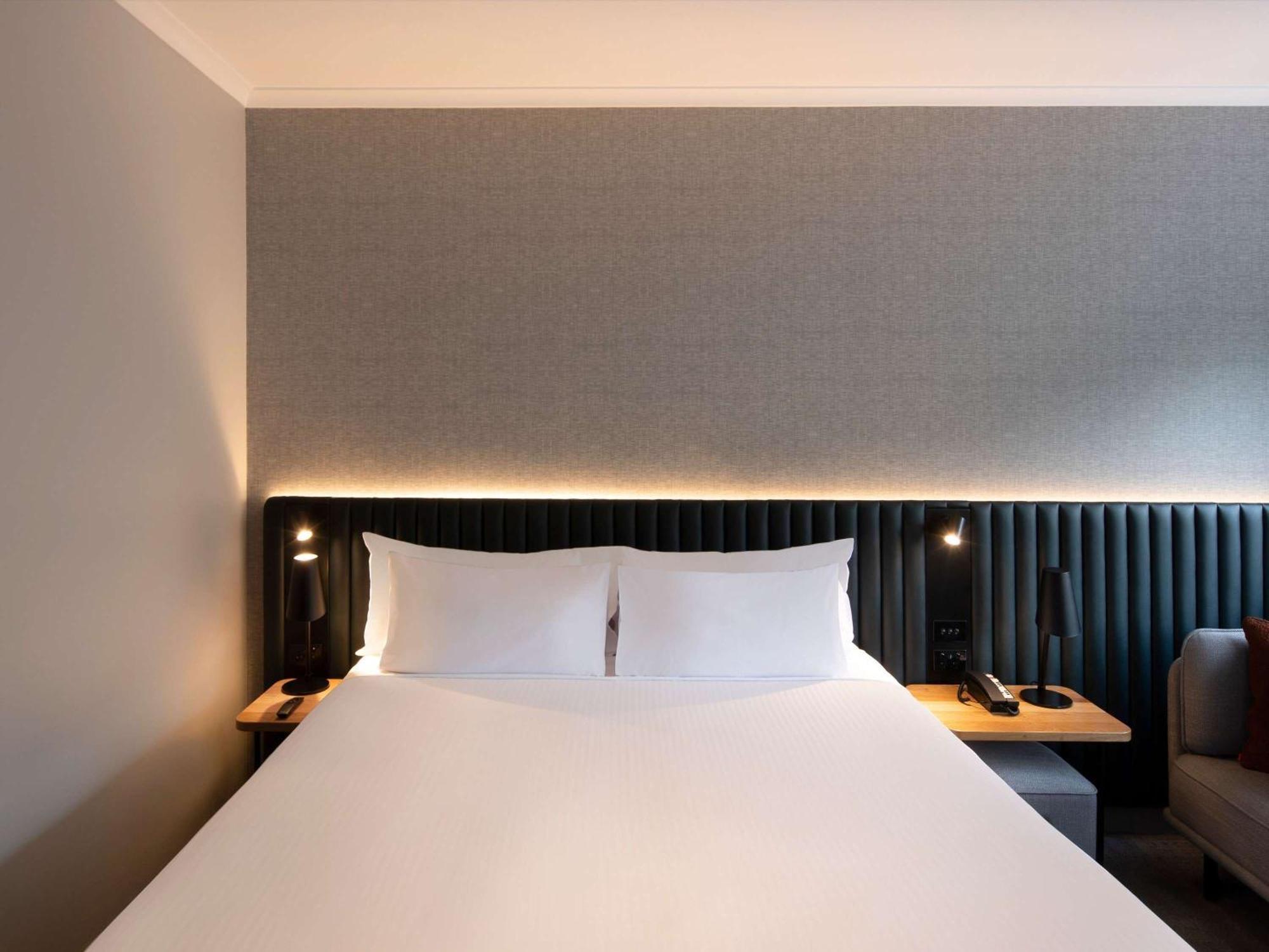Hotel Novotel Centre 4*