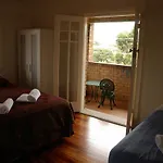 Accommodation Sydney Rockdale - 2 Bedroom Pet Friendly Budget Apartments Near Rockdale Station And Brighton Le Sands Beach