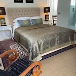 Treetops Penthouse Rose Bay Sydney, 3 Bedrooms