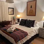 Treetops Penthouse Rose Bay Sydney, 3 Bedrooms