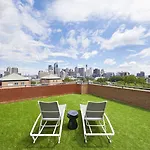Adina Apartment Hotel Sydney Surry Hills