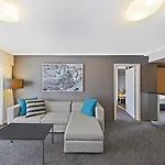 Adina Apartment Hotel Sydney Surry Hills