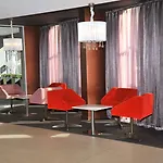 Royal Pacific Hotel