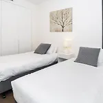 Stylish Corporate Apartment Alb009706