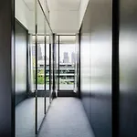 Forb184 - Luxury Inner City Apartment