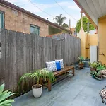 Eclectic Heritage Comfort With Terrace And Views