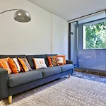 Cbd Harbour Retreat - Lovely 2Br Home