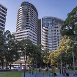 Olympic Park 2 Bedrooms Charm Family Friend Free Parking