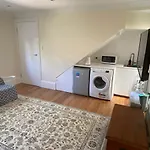 Garden Flat, North Sydney
