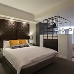 Cbd Executive Apartment Right By The Harbour