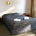 Royal Exhibition Hotel