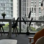 Cozy 1 Bedroom At Olympic Park With One Carspace
