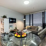 Redfern One Bedroom Apartment With Views